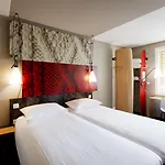 Hotell Ibis Lyon Carre De Soie Vaulx-en-Velin