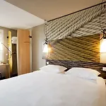 Ibis Lyon Carre De Soie