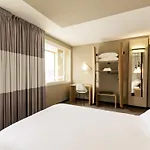 Ibis Lyon Carre De Soie