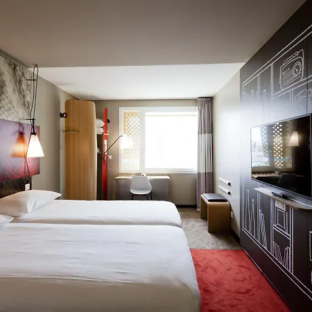 Ibis Lyon Carre De Soie