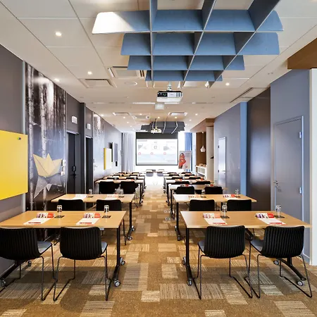 Ibis Lyon Carre De Soie