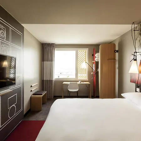 Ibis Lyon Carre De Soie 3* 보-앙-벨랭