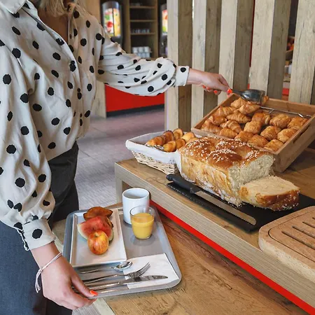 Ibis Lyon Carre De Soie Vaulx-en-Velin