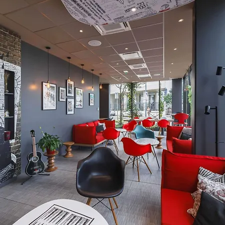 Hotel Ibis Lyon Carre De Soie Vaulx-en-Velin