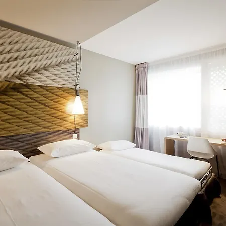 호텔 Ibis Lyon Carre De Soie